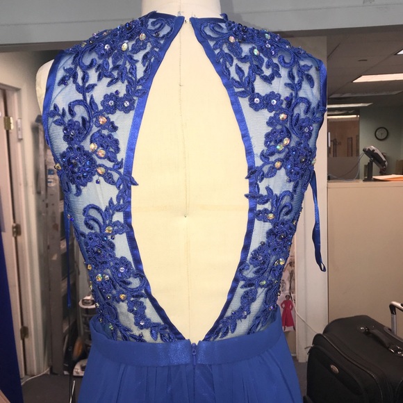 Royal Blue Lace Gown 1079 - Picture 2 of 8